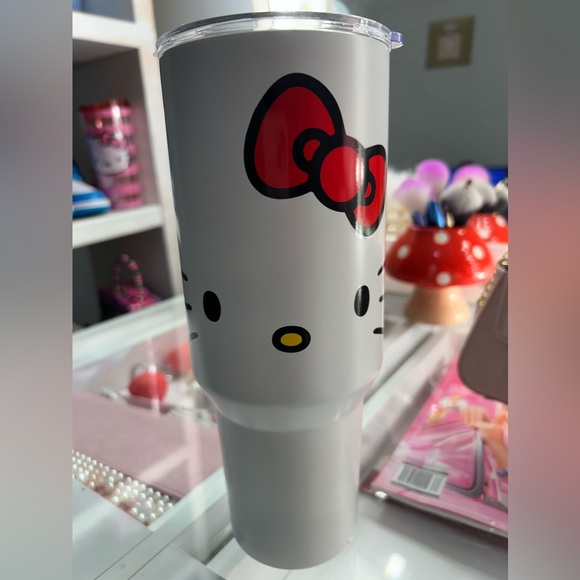 Hello Kitty Other - Hello kitty Tumbler with Handle